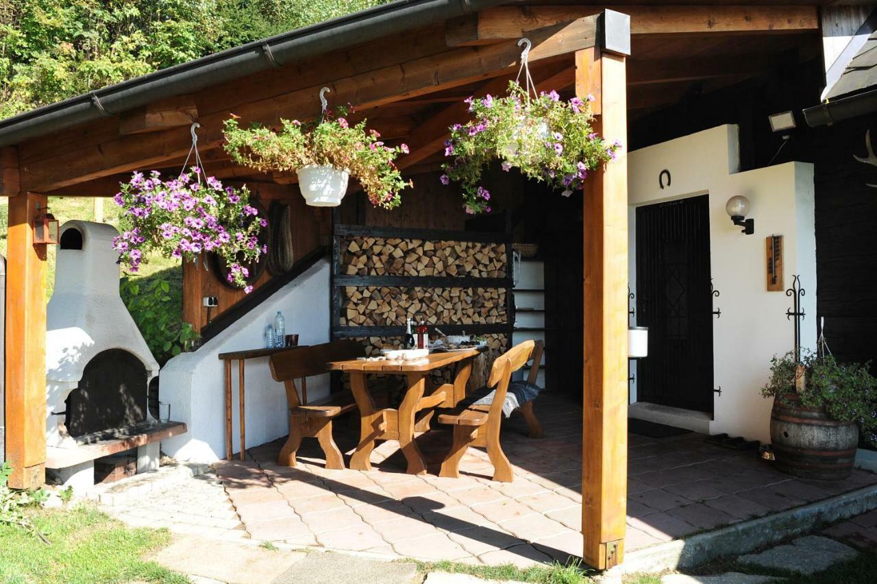 Gluehwuermchenhuette Villa Ratten Exterior foto